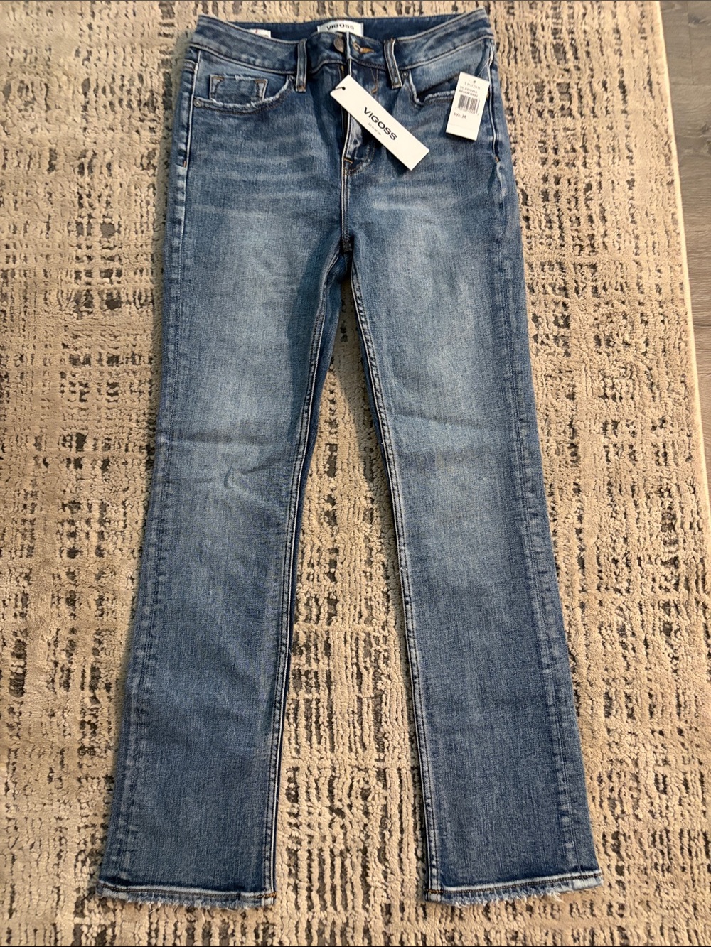 Vigoss Mid Wash Straight Leg Jeans in Blue
